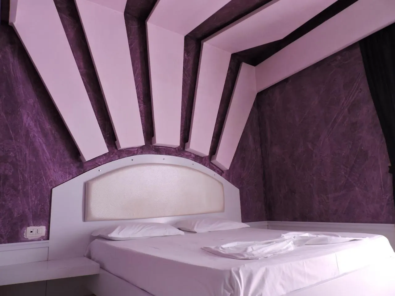Hotel La Favorita Tirana